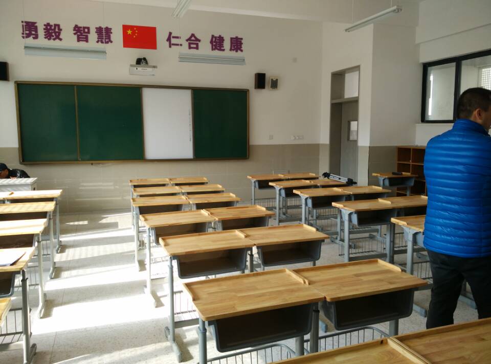 凤凰小学.jpg